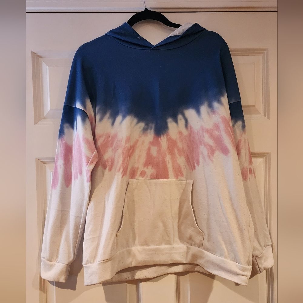Colorful tie dye pull over hoodie XL- has pilling/signs of wear